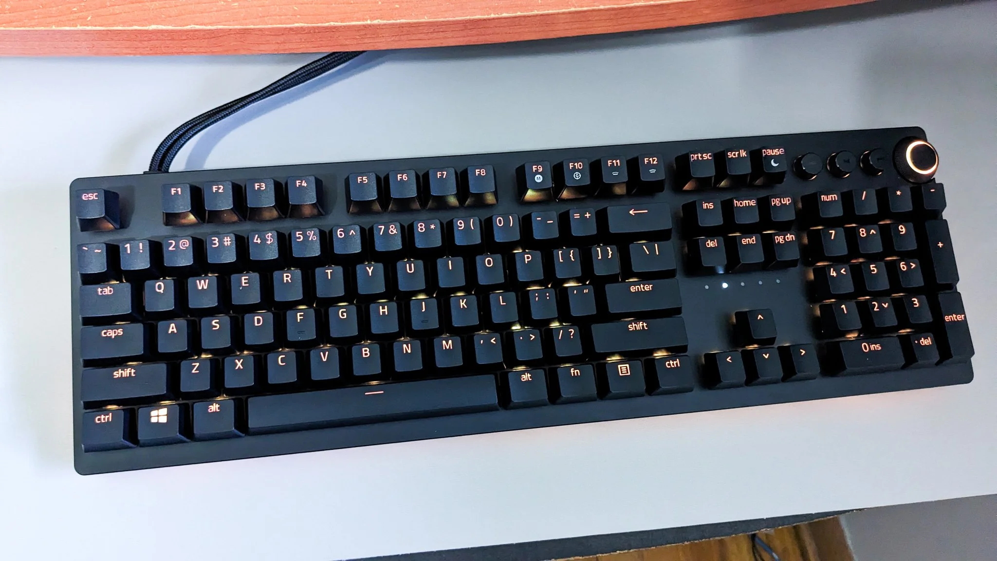 【清掃済み品】Razer Huntsman V2 Analog Razer Huntsman V2 Analog JP RZ03-03610900-R3J1 [Black] 価格比較